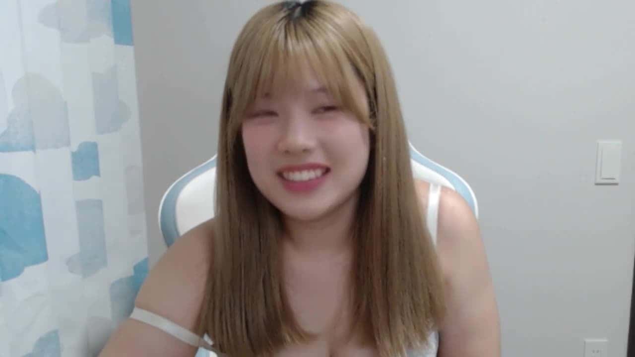 asuka_xoxo - Stripchat Show (24m 8s) • Friday, October 10, 2025 [8bzu]