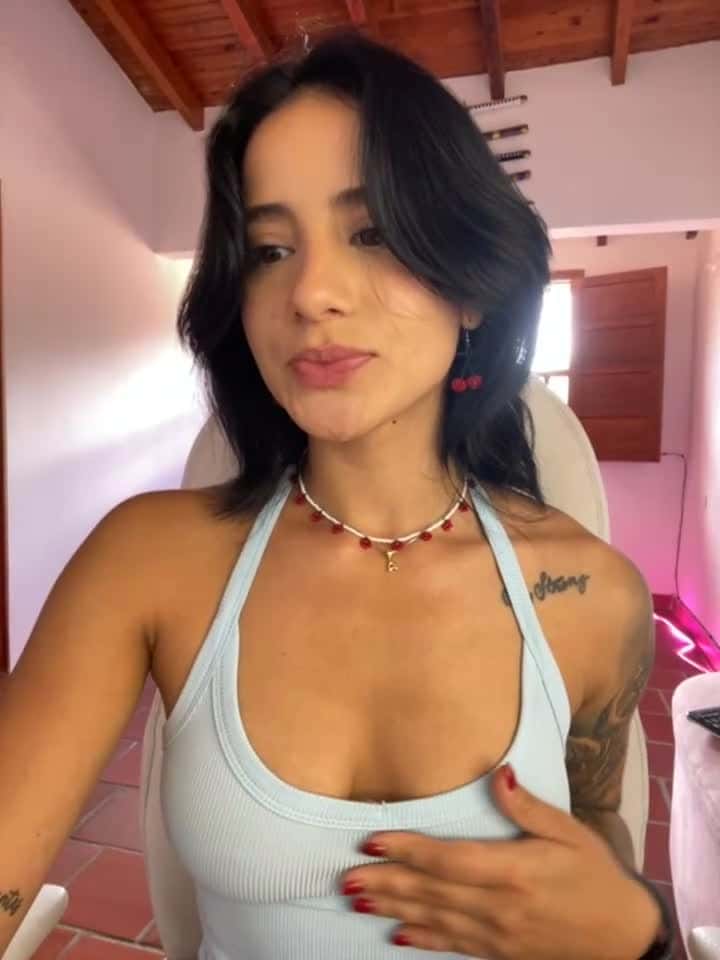 ale_lewis - Stripchat Show (29m 47s) • Thursday, August 7, 2025 [8kei]