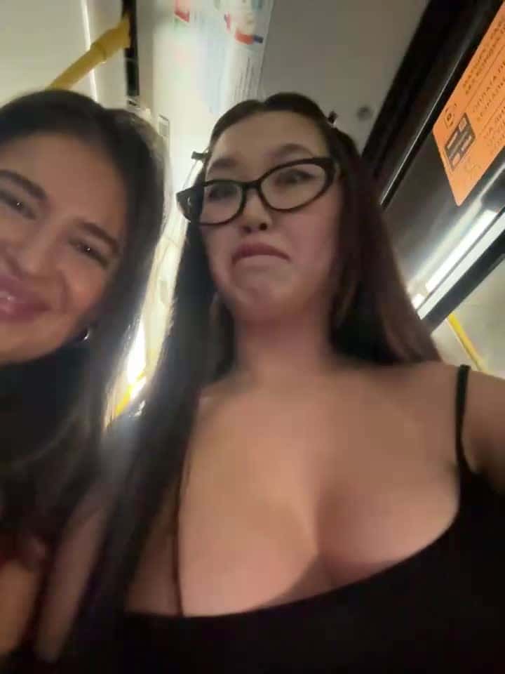 Aiko_Yumi - Stripchat Show (16m 25s) • Monday, September 15, 2025 [88wf]