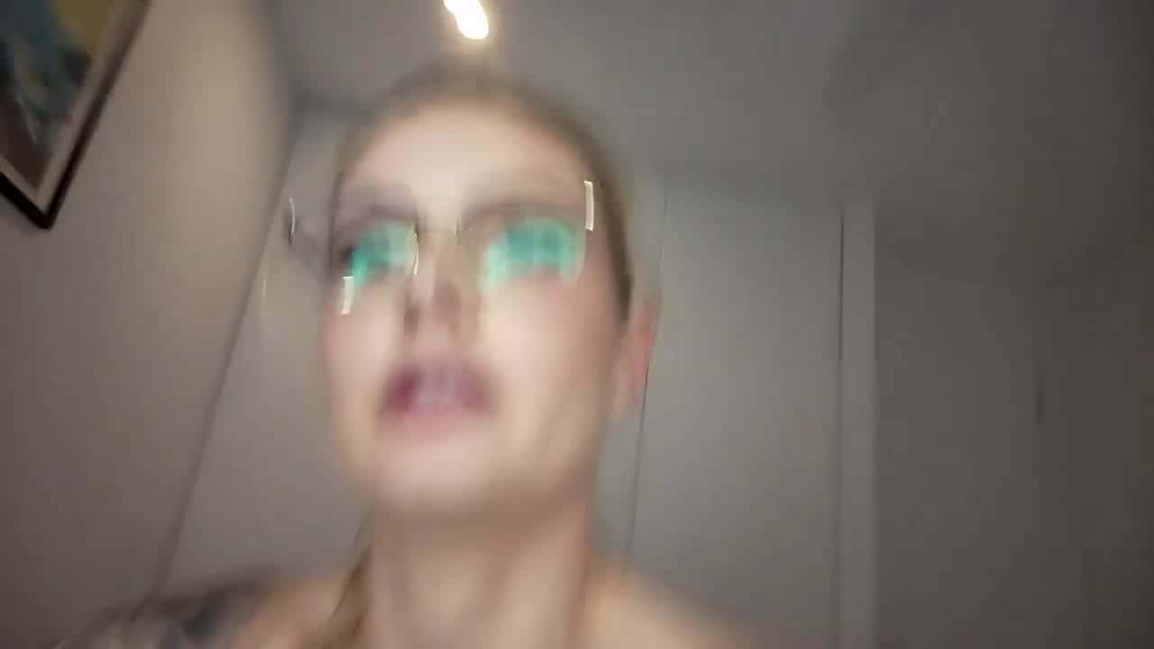 aimee_jay94 - Chaturbate Show (1h 4m) • Sunday, March 2, 2025 [bv6b]