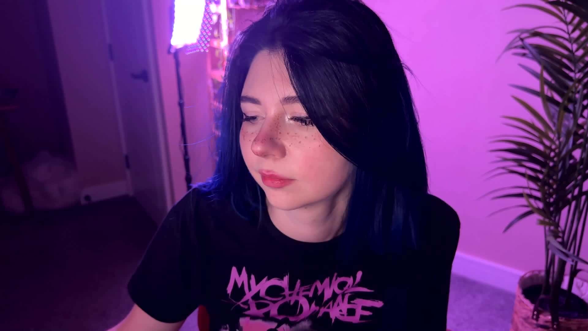 Exclusive: vixenp Nude Cam Performance on Chaturbate