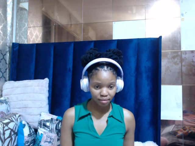 BondiBitch - Stripchat webcam show • Thursday, June 5, 2025 #Creampie #Squirt #SouthAfrican