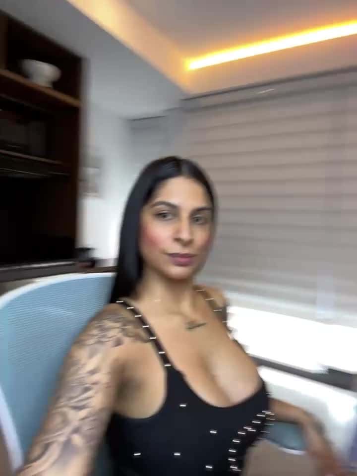 charlotte_stevenss_ - Stripchat Show (1h 44m) • Wednesday, November 5, 2025 [2e4v]