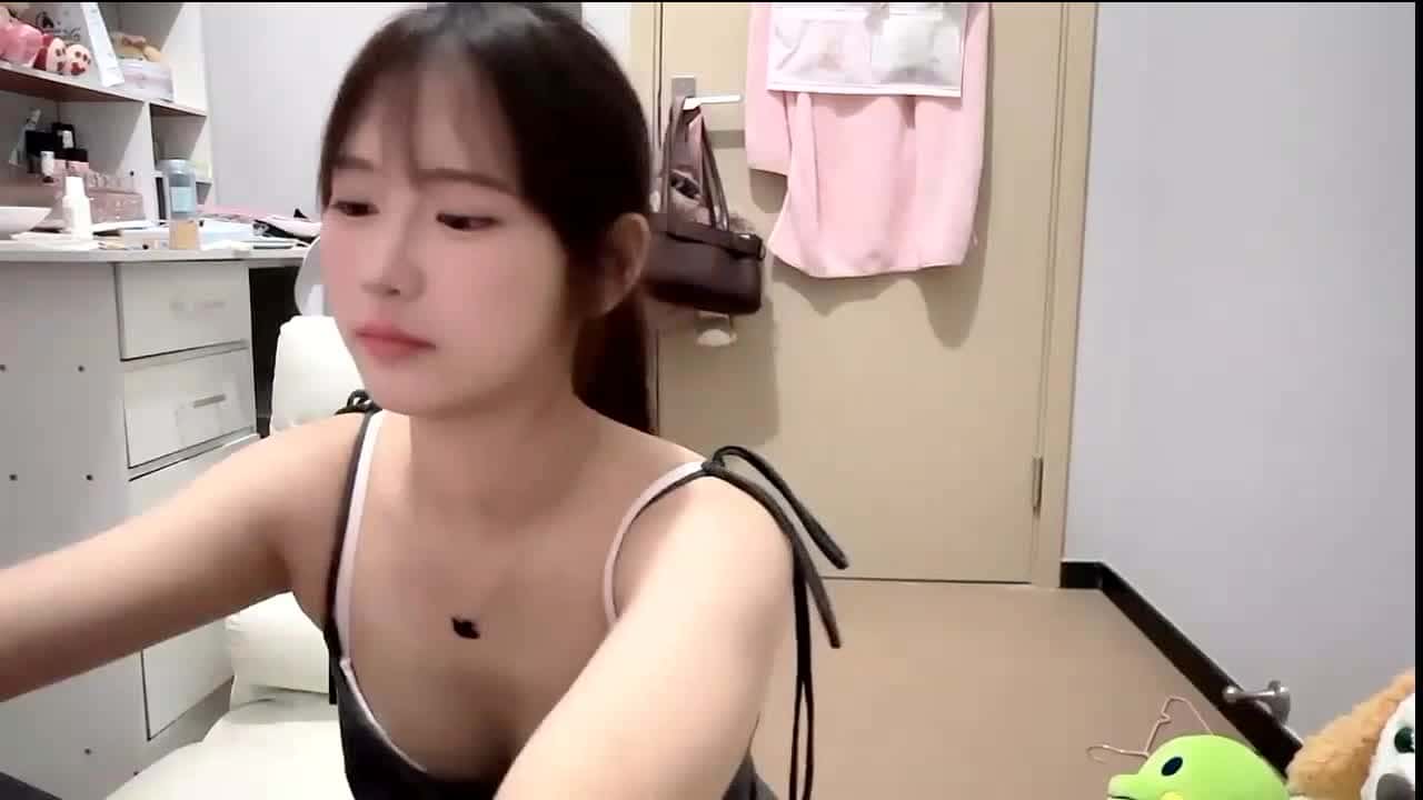 Ann-cookie - Stripchat webcam show • Friday, September 5, 2025 #Teen18+ #DirtyTalk #Medium